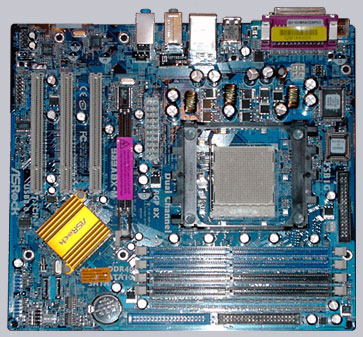 http://www.ocinside.de/assets/mainboard/asrock_939a8x_m_u.jpg