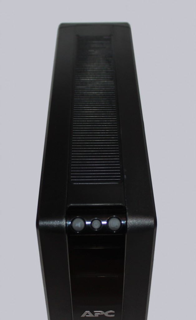 APC Back-UPS Pro 900 UPS Review Layout, design and features