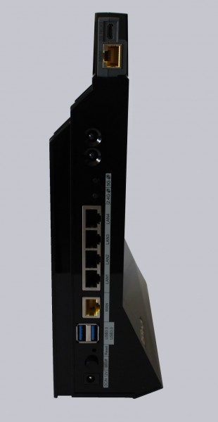 asrock_g10_gaming_router_7