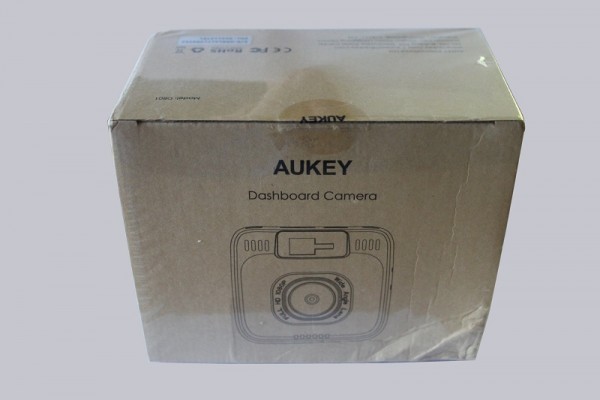 aukey_1080p_dashcam_1