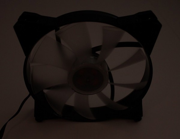 cooler_master_masterfan_pro_rgb_32