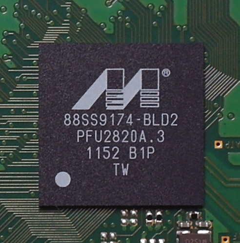 Crucial m4 128GB CT128M4SSD2 SSD RAID Review