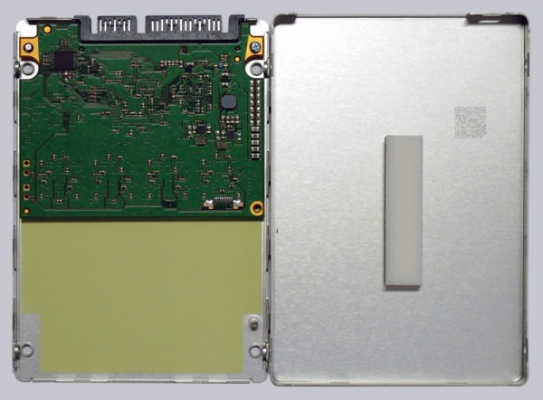 crucial_mx200_250gb_ssd_7