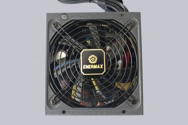 enermax_revolution_xt_ii_750w_15