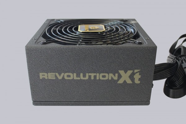 enermax_revolution_xt_ii_750w_8