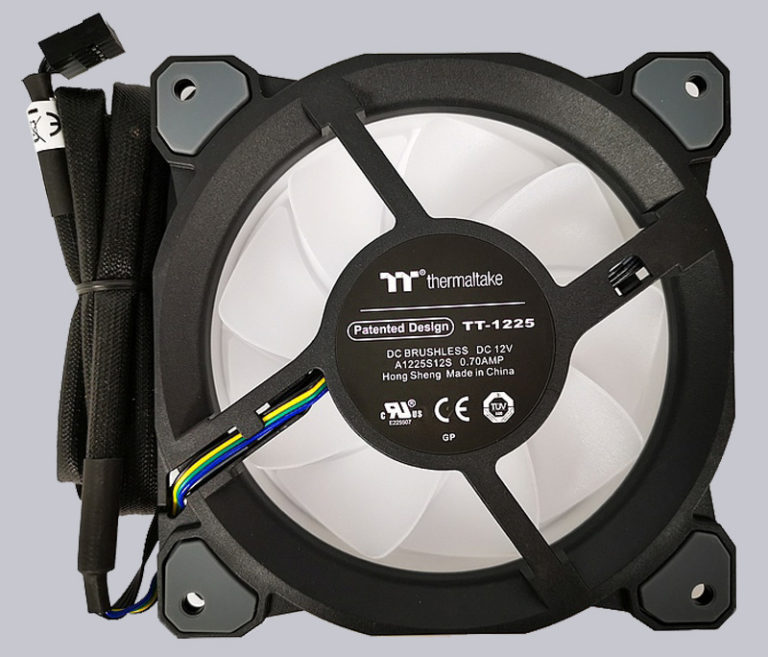 Thermaltake Riing Quad 12 Review Installation