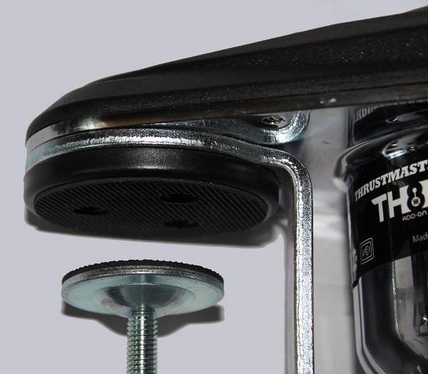 thrustmaster_th8a_13